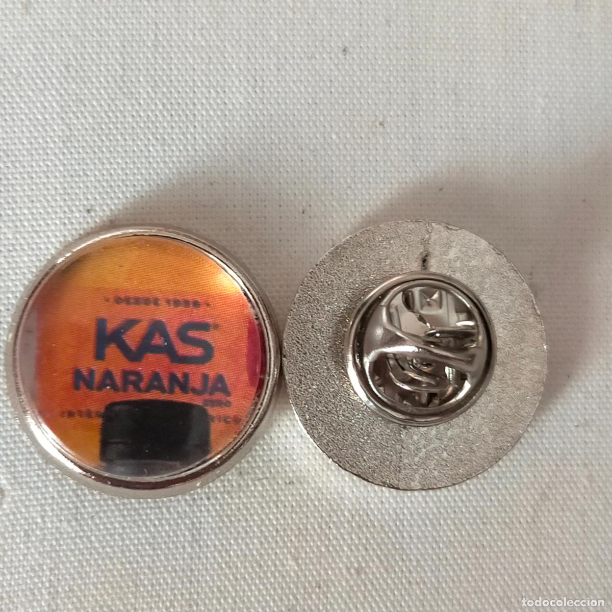Pins de cole&ccedil;&atilde;o: PIN REDONDO METAL - publicitario REFRESCOS KAS NARANJA