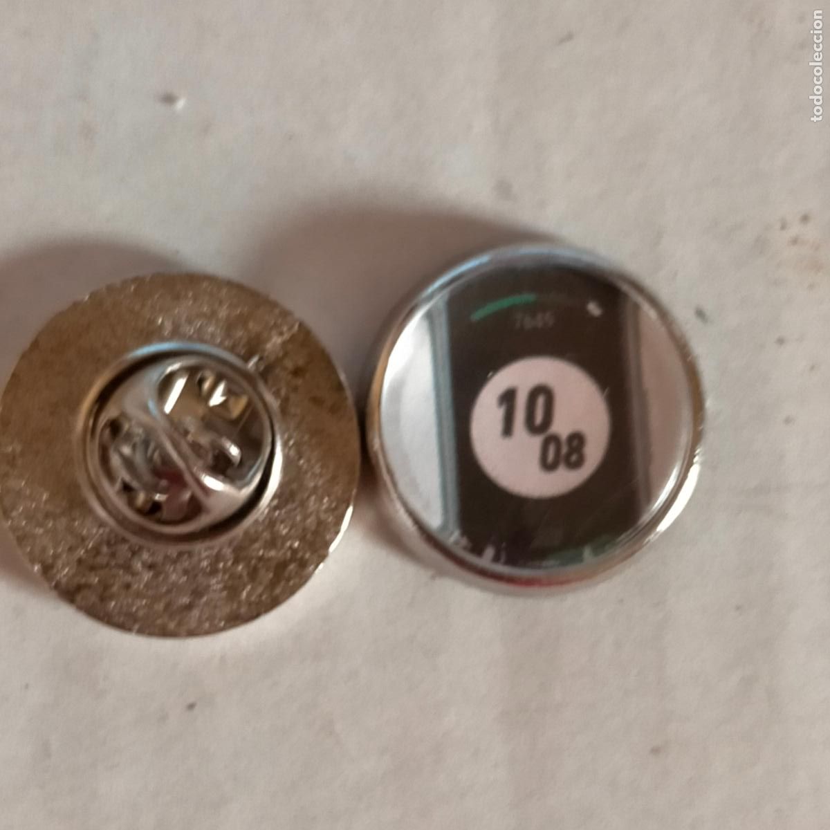 Pins de cole&ccedil;&atilde;o: PIN REDONDO METAL - publicitario CON IMAGEN DE LA ESFERA DE UN RELOJ , VER MAS MODELOS