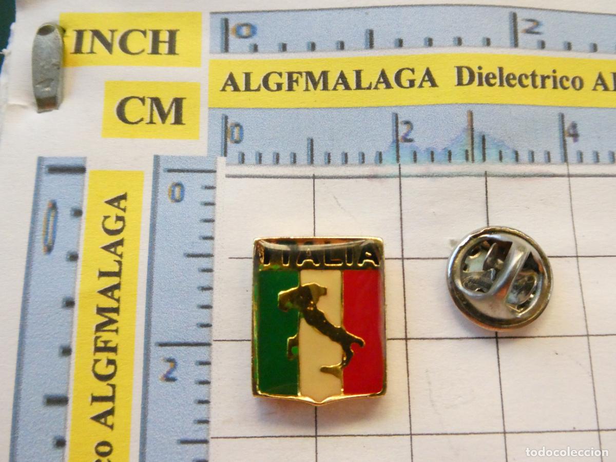 Pins e Spille di collezione: PIN DE TURISMO. ITALIA. BANDERA MAPA
