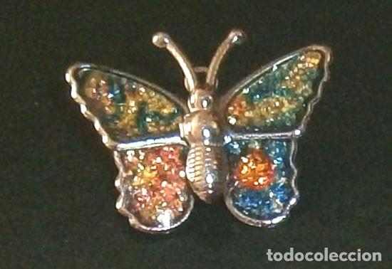 Sammlung von Pins: mariposa japonesa peque&ntilde;a con alfiler
