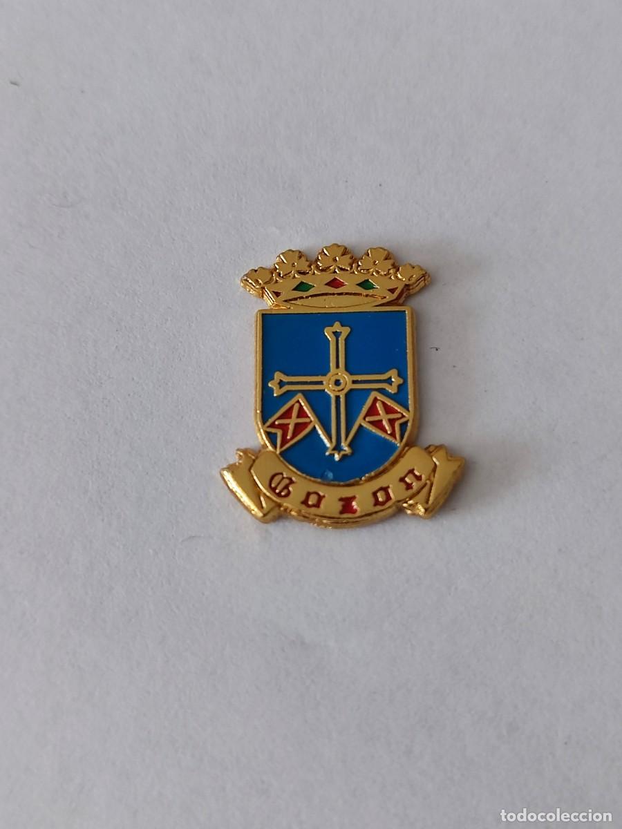 Pins de colecci&oacute;n: PIN HERALDICO DE GOZON (ASTURIAS)