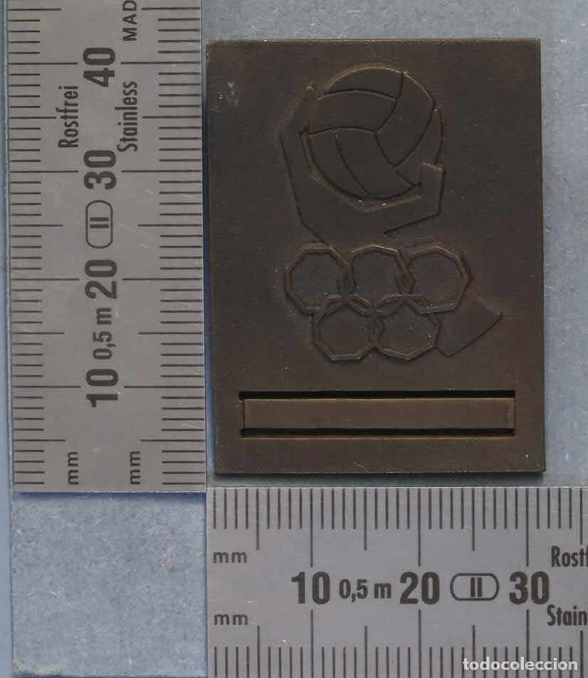 Collection pins: PIN. INSIGNIA. ACREDITACION O SIMILAR. BALONMANO OLIMPICO