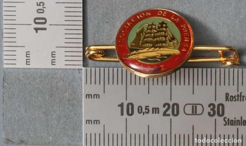 Pins de colecci&oacute;n: PIN. ALFILER ASOCIACION DE LA PRENSA CADIZ