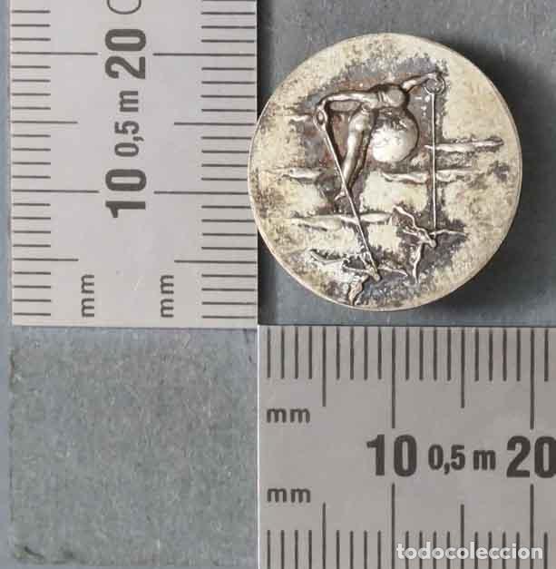 Collection pins: PIN. INSINGIA GIMNASIA DEPORTIVA ANILLAS. PLATA