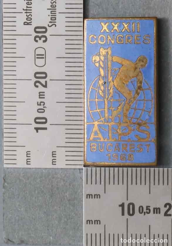 Pins de colecci&oacute;n: PIN. INSIGNIA. XXXII CONGRES AIPS BUCAREST 1968