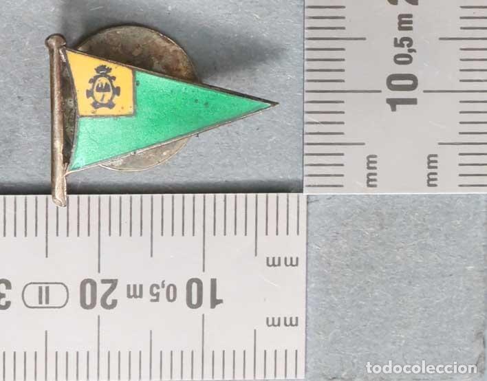 Sammlung von Pins: PIN. OJAL. A IDENTIFICAR. PLATA Y ESMALTE
