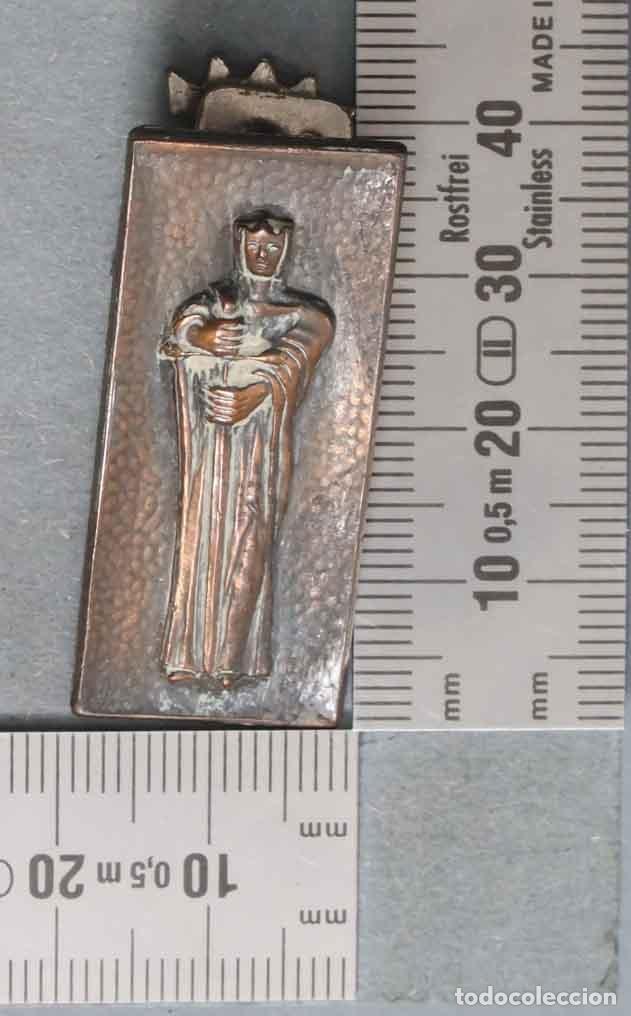 Collection pins: PIN. INSIGNIA. JUEGOS ESCOLARES NACIONAL