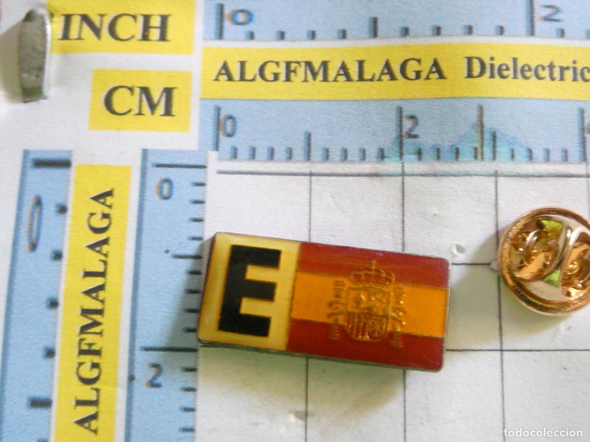 Pins e Spille di collezione: PIN DE TURISMO BANDERAS. BANDERA ESPA&Ntilde;A