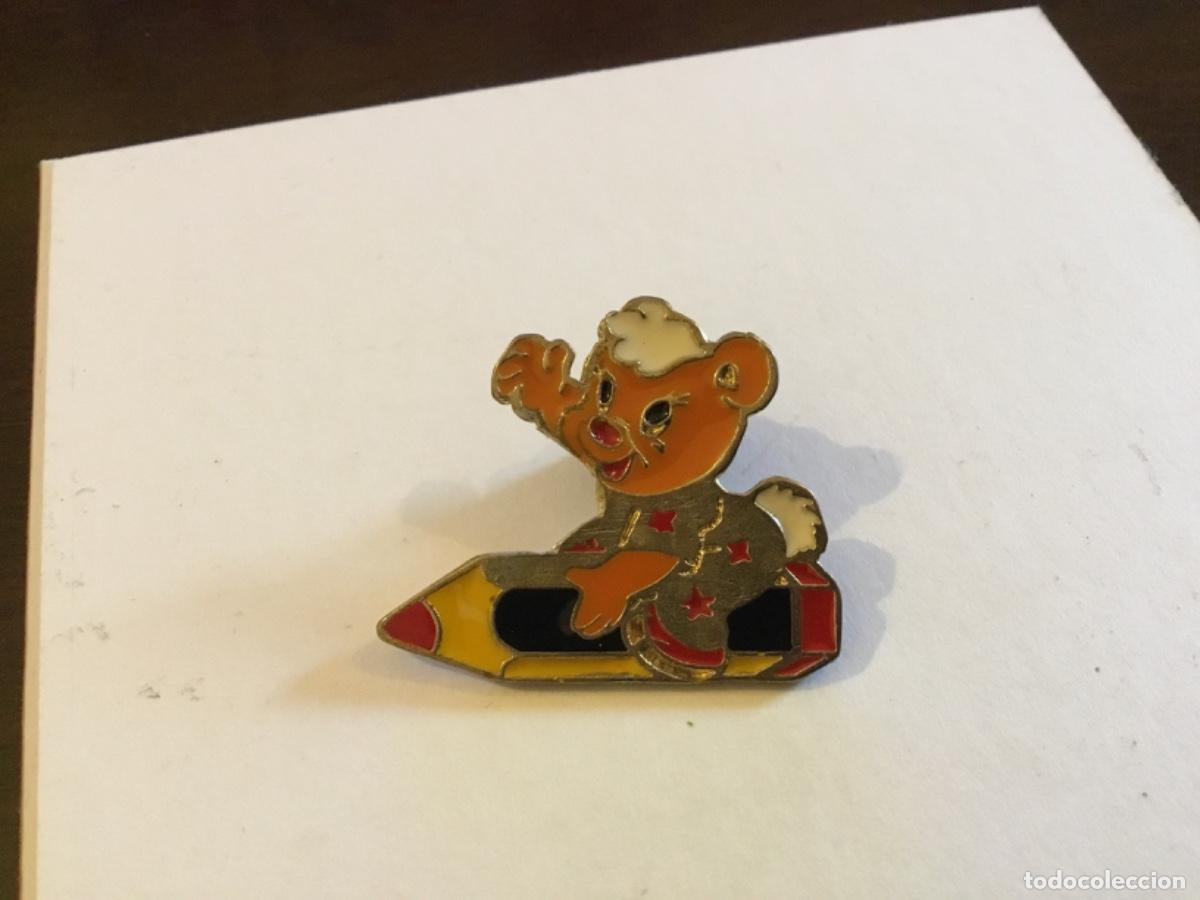 Pins de colecci&oacute;n: Pin antiguo metalico - Foto 1