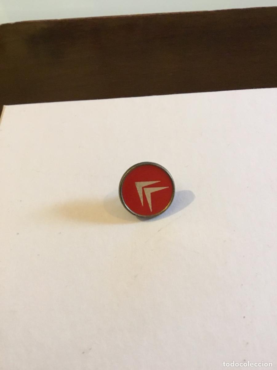 Pins de colecci&oacute;n: Pin antiguo metalico - Foto 1