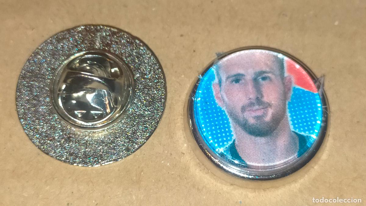 Sammlung von Pins: pin redondo metal - f&uacute;tbol equipo club Atl&eacute;tico de Madrid JUGADOR