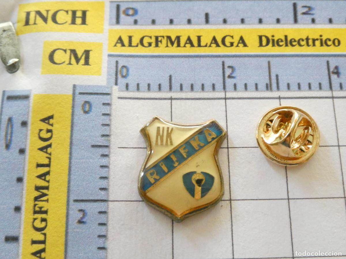 Sammlung von Pins: PIN DE DEPORTES. F&Uacute;TBOL. NK RIJEKA CROACIA. ESCUDO EQUIPO