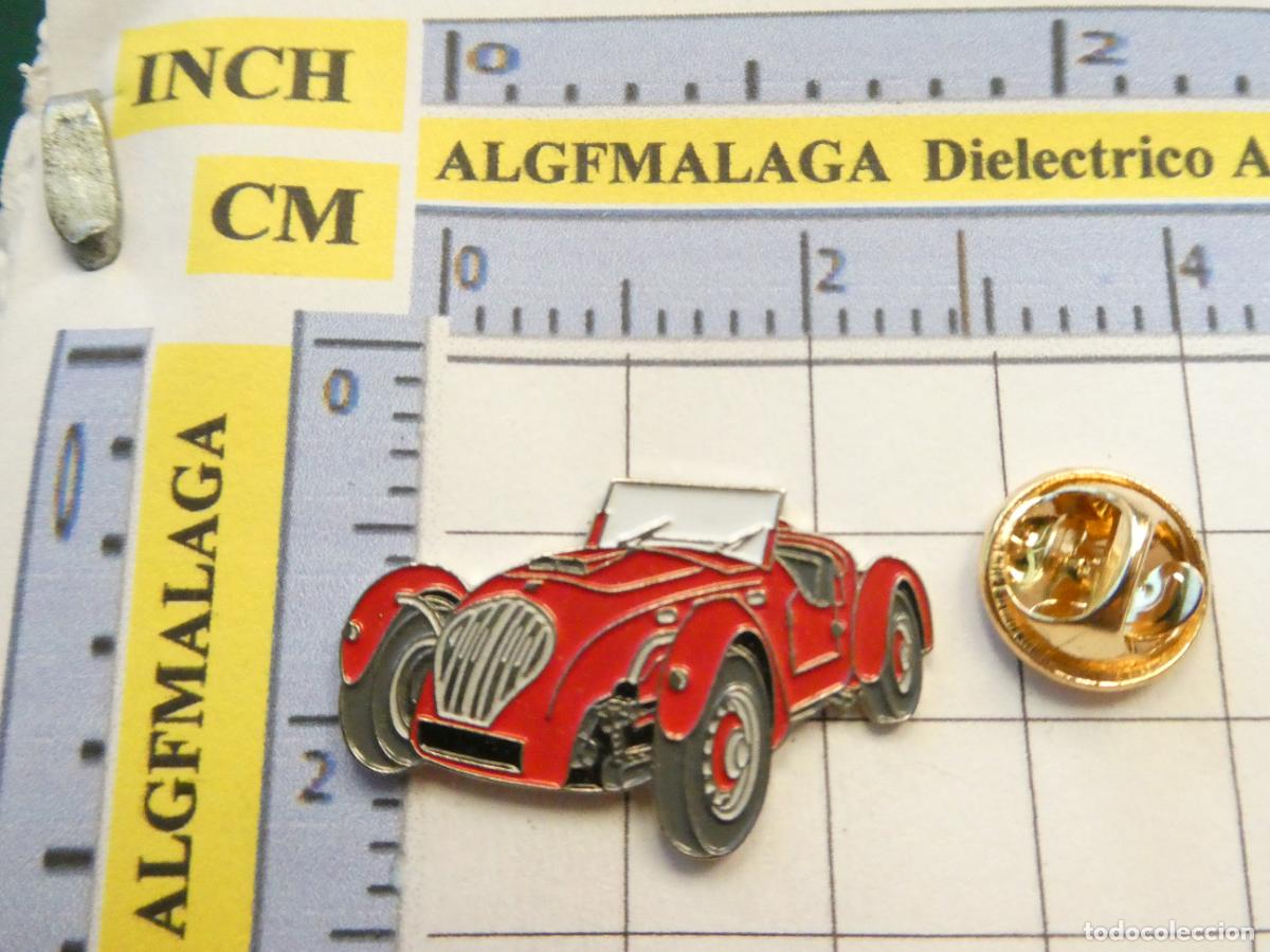 Pins de colecci&oacute;n: PIN DE COCHES MOTOS. COCHE ROJO DESCAPOTABLE A&Ntilde;OS 50