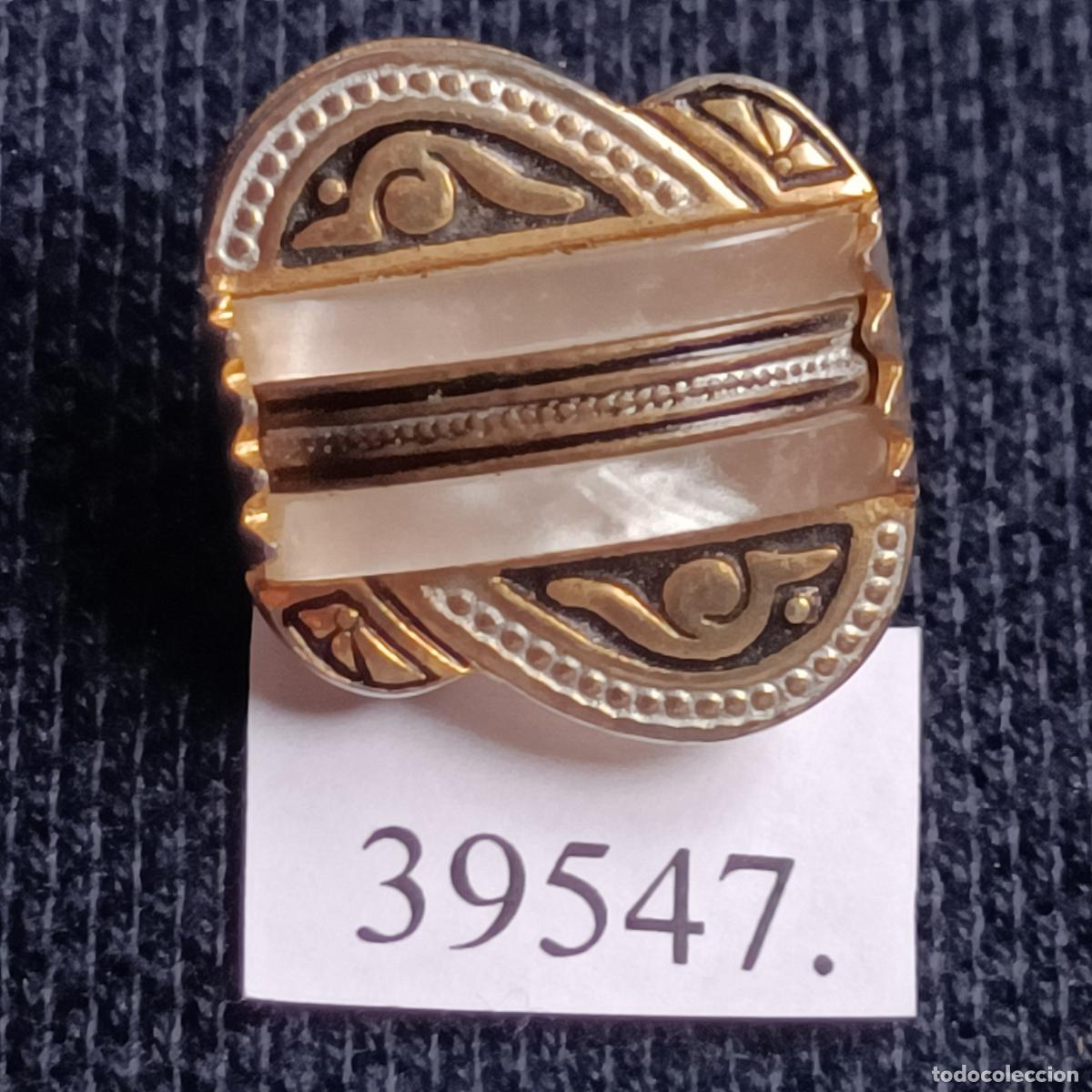 Pins de colecci&oacute;n: Insignia, broche, medalla, pin - Foto 1