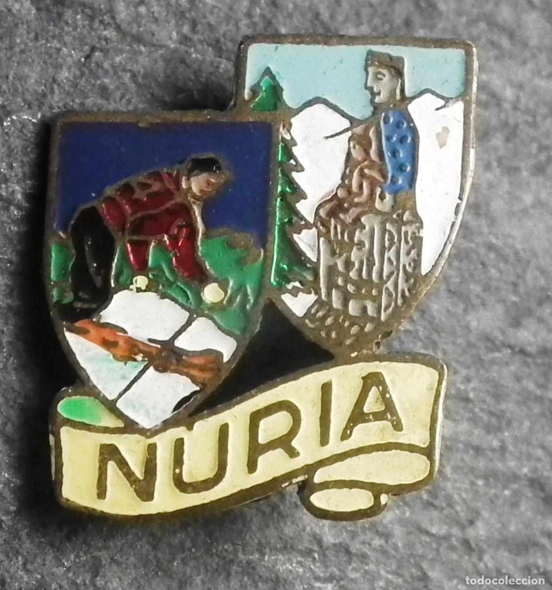Pins de colecci&oacute;n: ANTIGUO PIN INSIGNIA DE AGUJA - VIRGEN Y ESTACI&Oacute;N DE ESQU&Iacute; VALL DE N&Uacute;RIA (GIRONA)