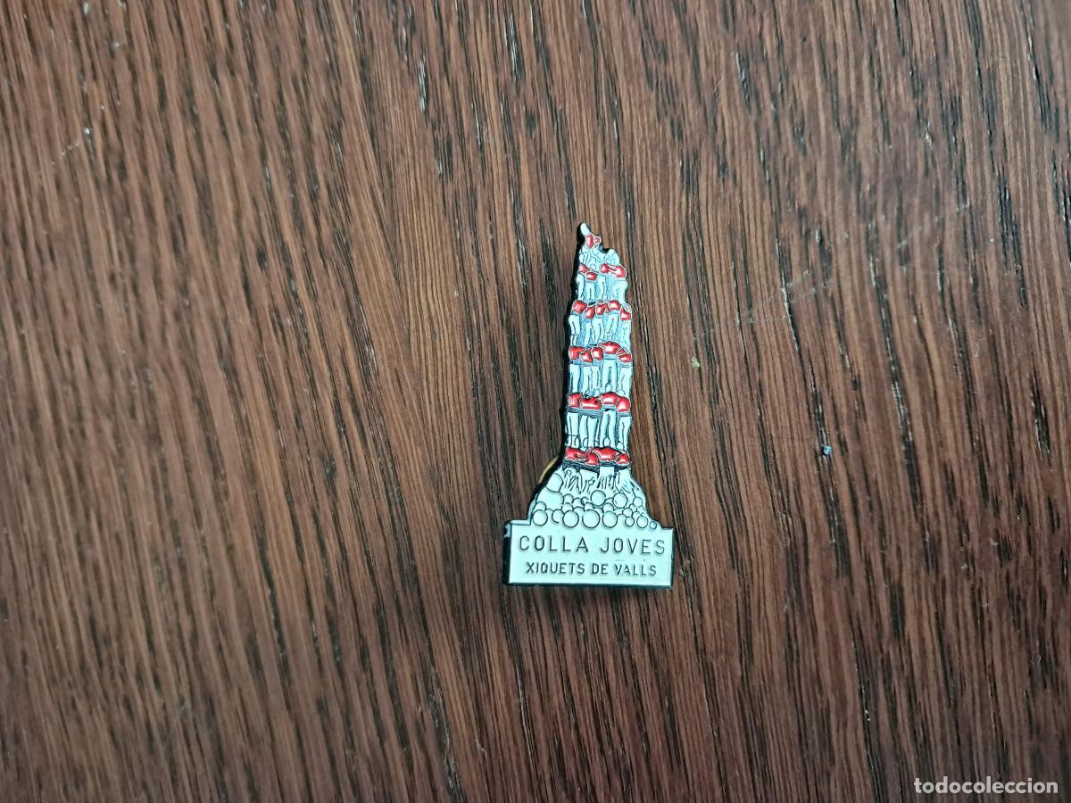Pins de colecci&oacute;n: pin de publicidad, colla joves, xiquets de Valls. castellers.