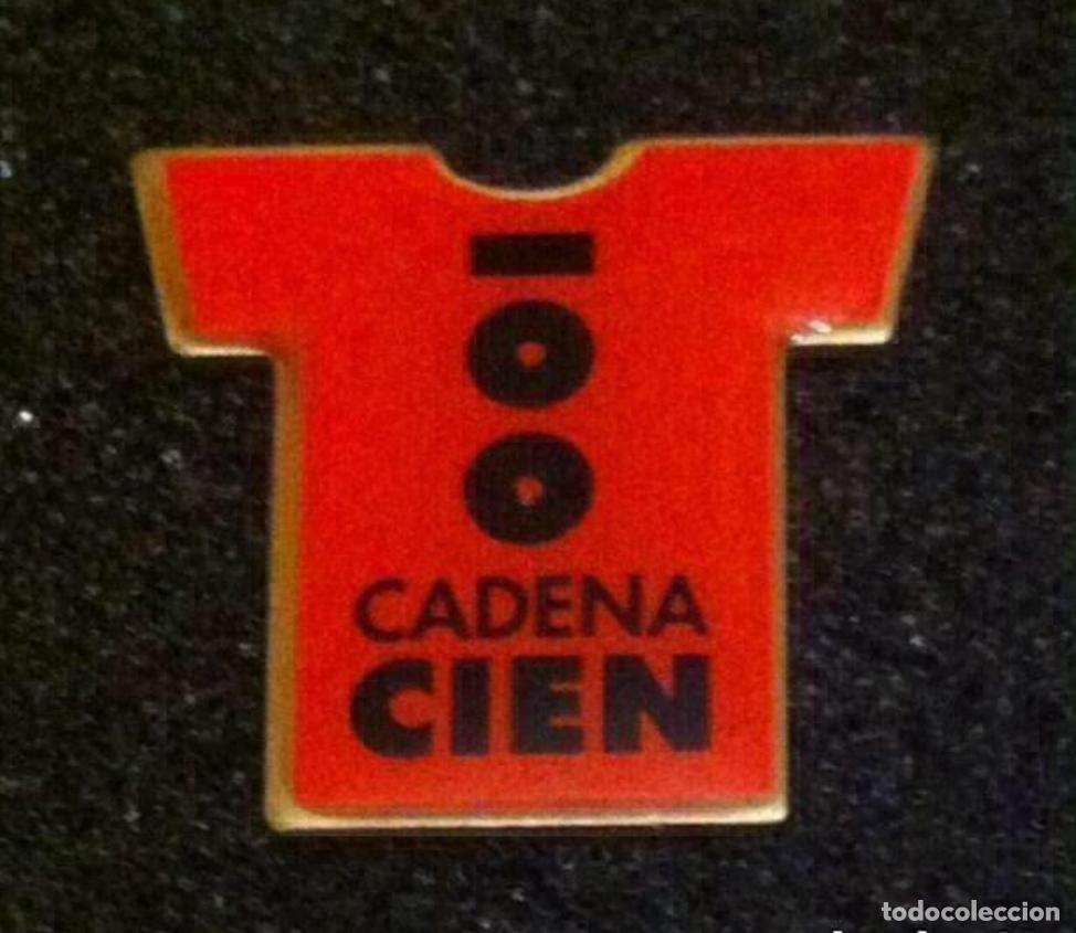 Pins de colecci&oacute;n: ANTIGUO PIN RADIO CADENA 100