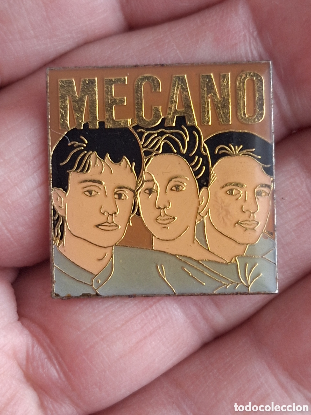 Pins de colecci&oacute;n: Pin m&uacute;sica grupo Mecano