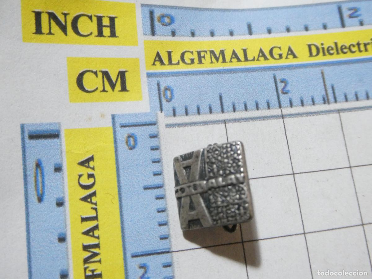 Pin's de collection: INSIGNIA BROCHE DE TURISMO. HOTEL ALAY TORREMOLINOS BENALM&Aacute;DENA M&Aacute;LAGA. NO PIN
