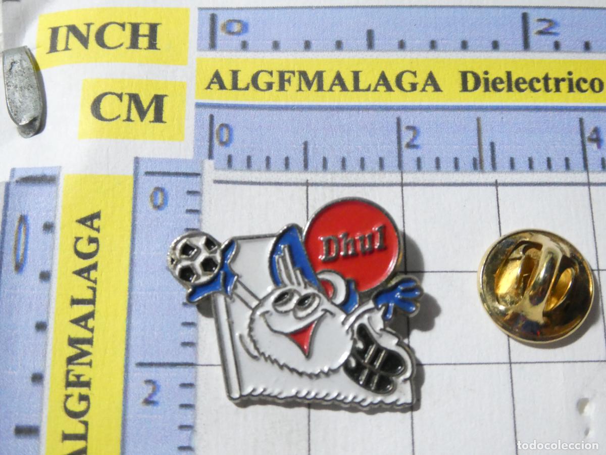 Pins e Spille di collezione: PIN DE CHUCHER&Iacute;AS CHOCOLATINES. FLAN DHUL F&Uacute;TBOL