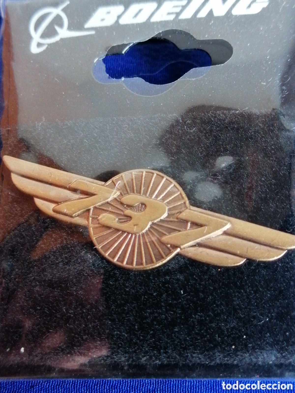 Pins de colecci&oacute;n: BOEING 737 PIN EN SU ENVASE ORIGINAL - Foto 2