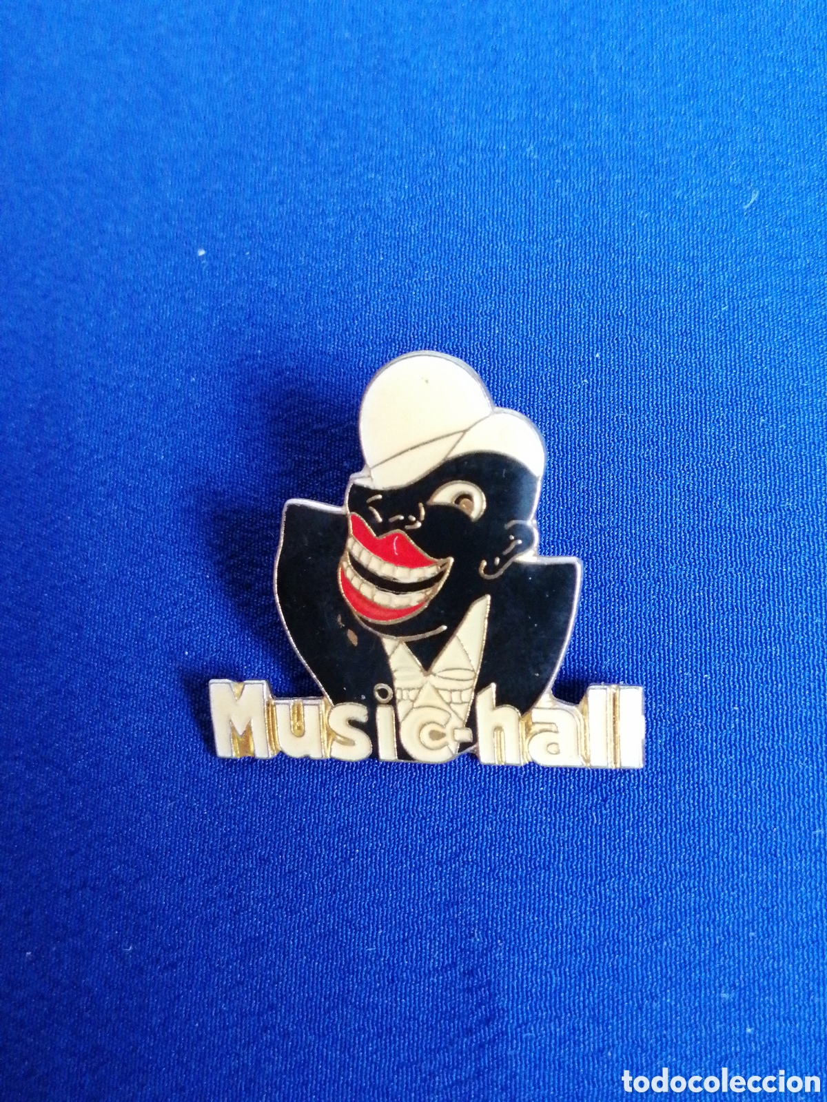 Sammlung von Pins: MUSIC HALL PIN MUSICAL