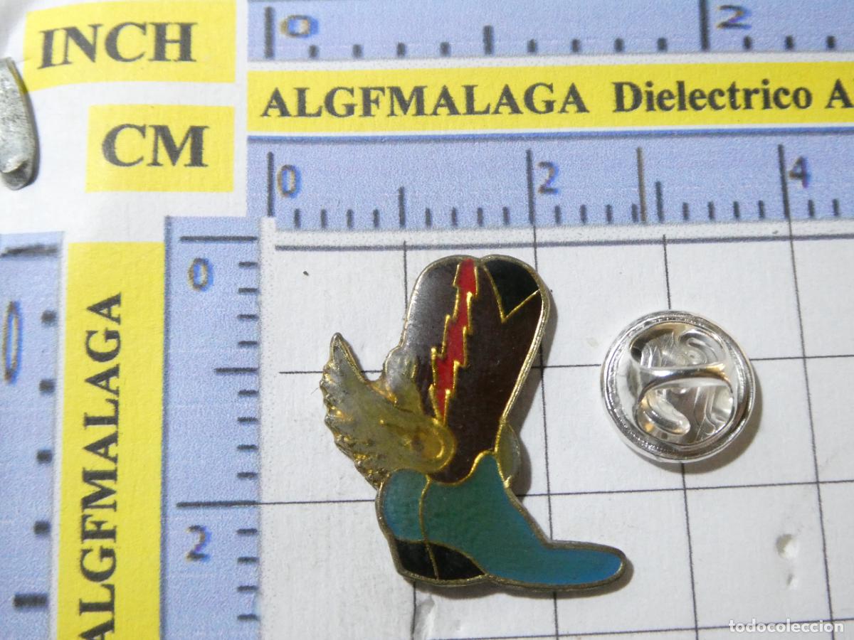 Collection pins: PIN DE BOTAS DE COWBOY VAQUERO ALADAS.