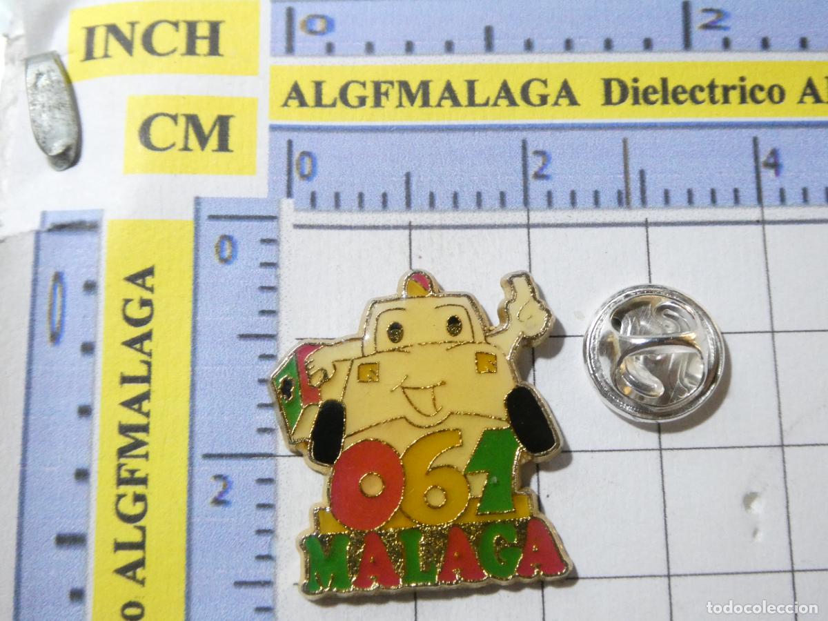 Pins de colecci&oacute;n: PIN DE SANIDAD. AMBULANCIA 061 M&Aacute;LAGA EMERGENCIAS