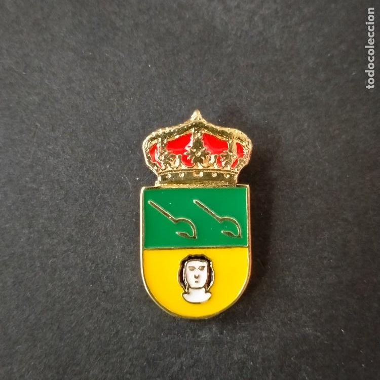 Pins de colecci&oacute;n: pin escudo Cabezarados (Ciudad Real)