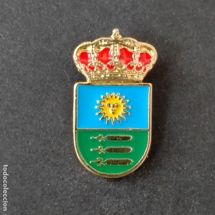 Pins de colecci&oacute;n: pin escudo Llanos del Caudillo (Ciudad Real)
