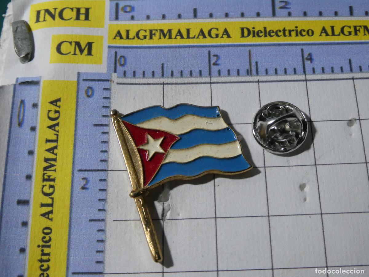 Pins e Spille di collezione: PIN DE TURISMO BANDERAS. CUBA