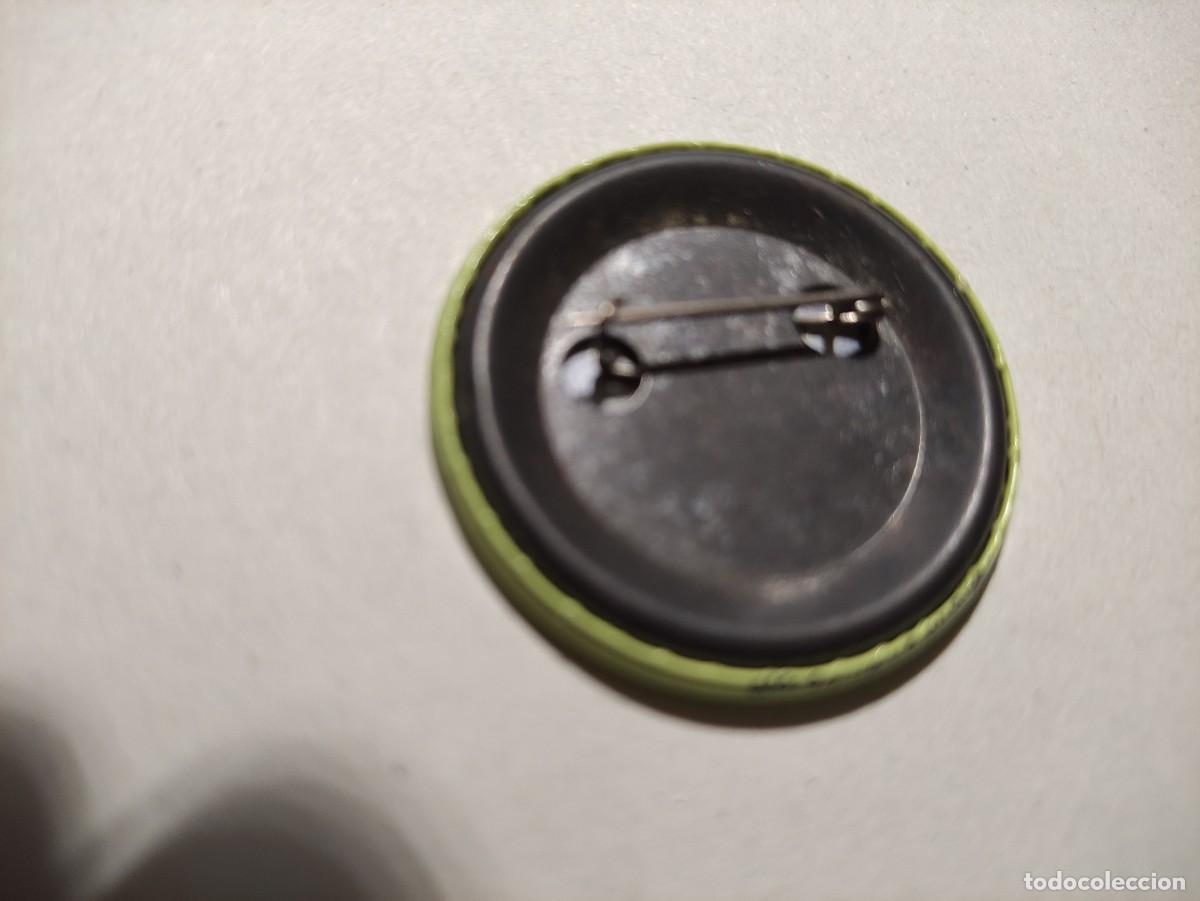 Pins de colecci&oacute;n: Pin chapa referendum OTAN - Foto 2