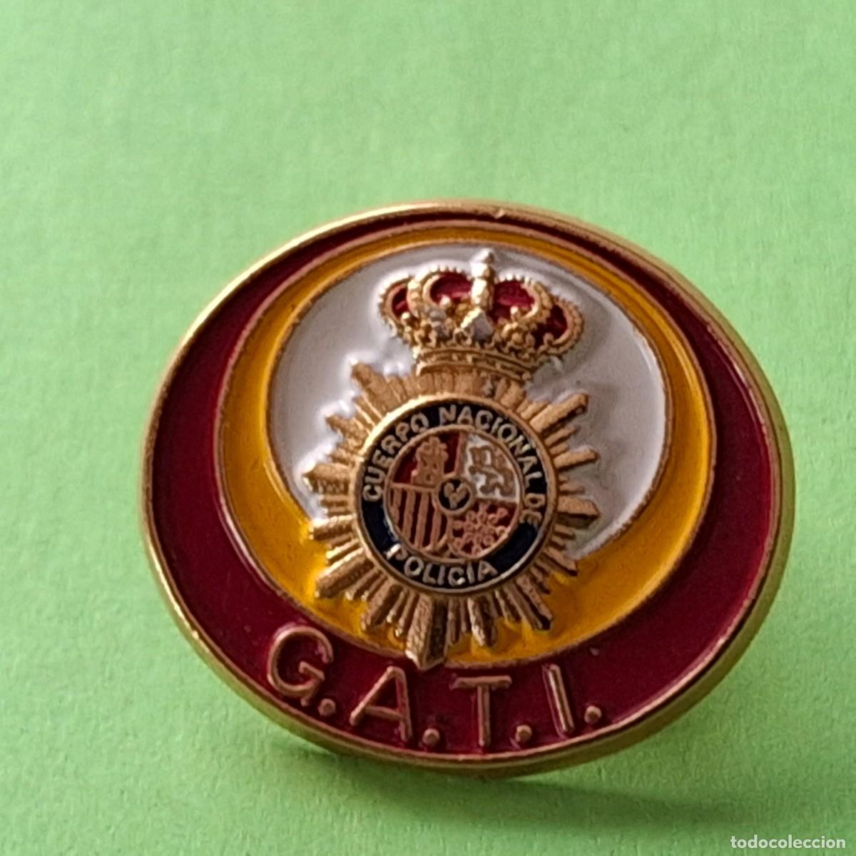 Pin's de collection: PIN CUERPO NACIONAL DE POLICIA G.A.T.I. - TEMATICA MILITAR POLICIA