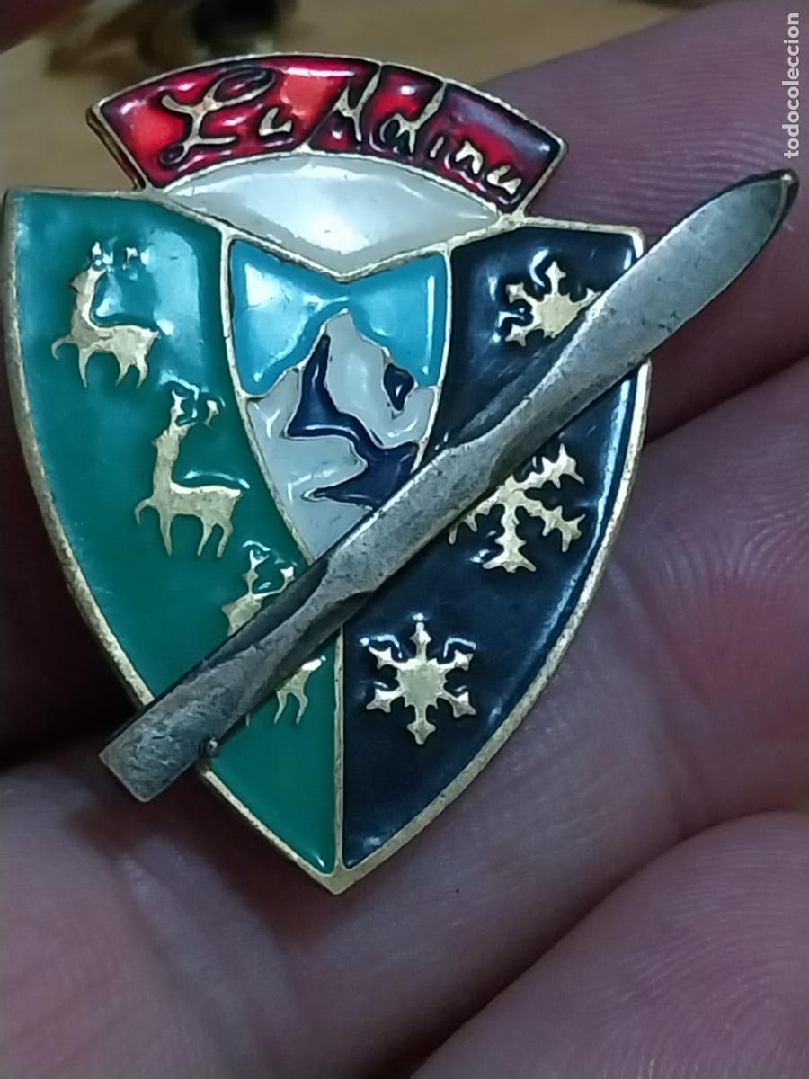 Pins de colecci&oacute;n: LA MOLINA MONTA&Ntilde;ISMO ALPINISMO ESQUI INSIGNIA 3,6CM ALTO PINTURA LACADA