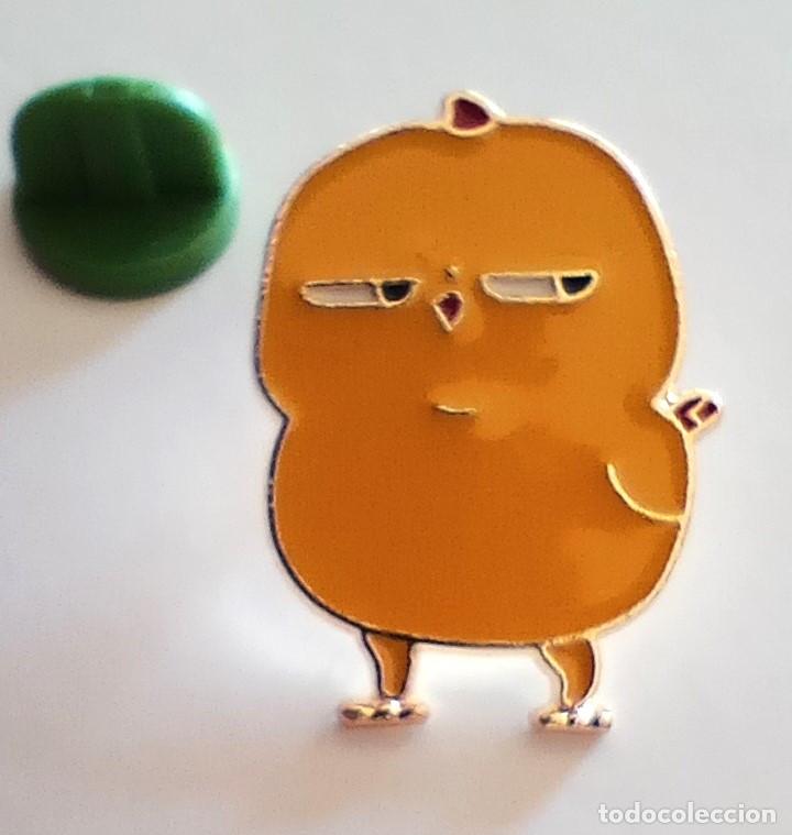 Pins de colecci&oacute;n: PIN ESMALTADO - POLLITO DESCONFIADO - Foto 1