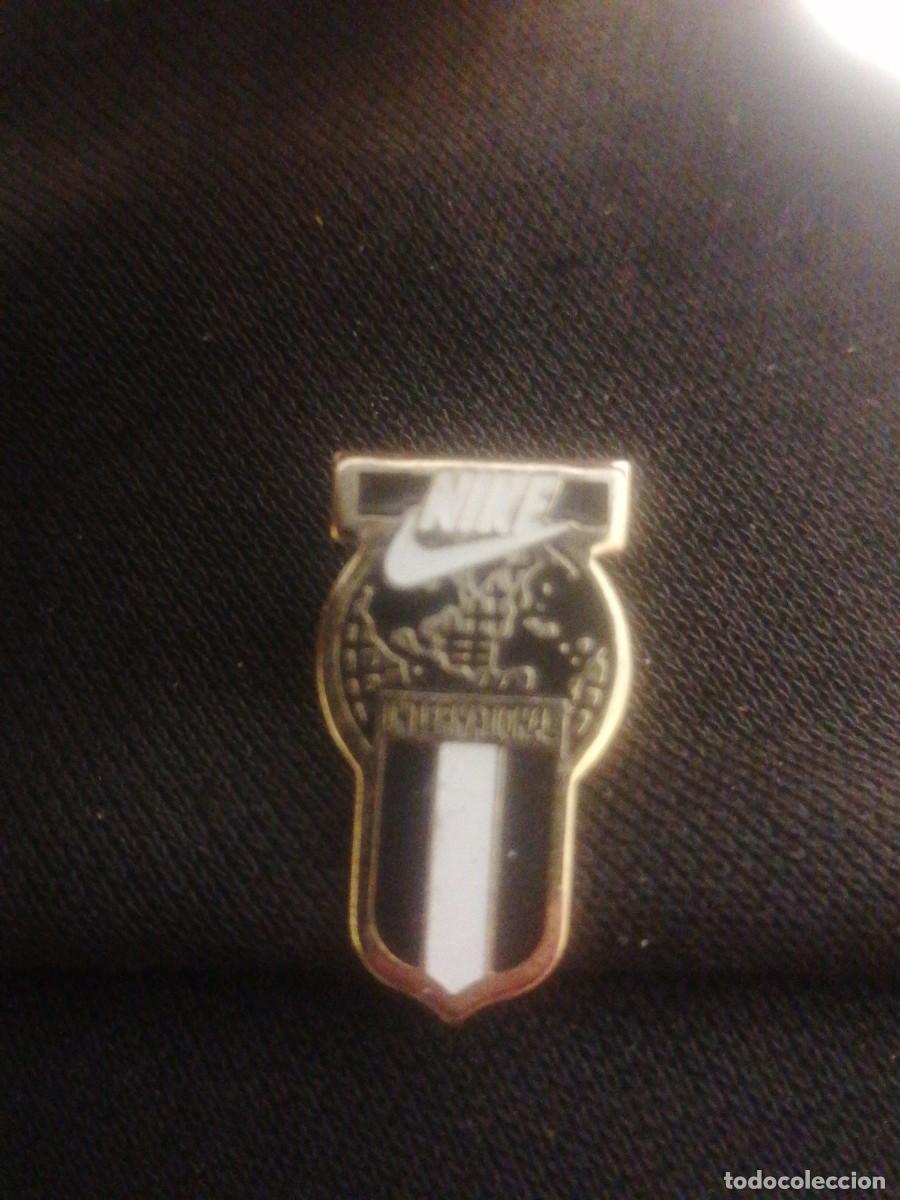 Pins de colecci&oacute;n: Pin Nike internacional - Foto 1