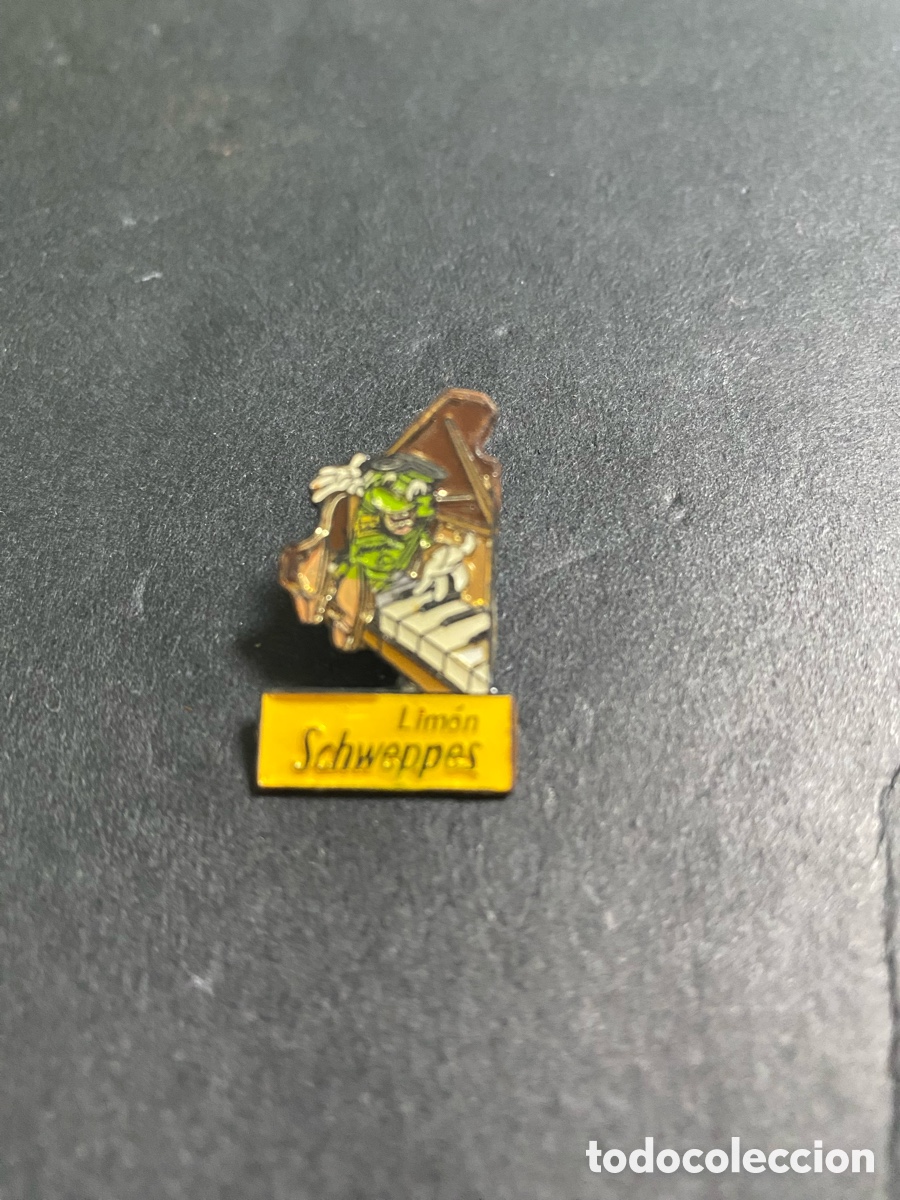 Pins de colecci&oacute;n: Pins chapa Schweppes Lim&oacute;n - Foto 1