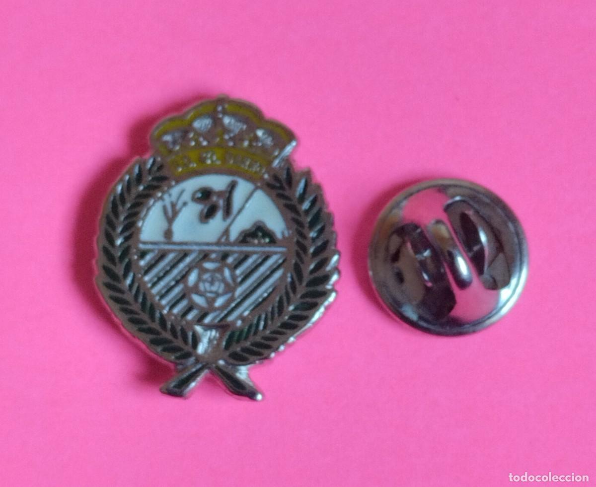 Pins de colecci&oacute;n: PIN FUTBOL - ESCUDO DEL EQUIPO U.D. ATLETICO DARRO - DARRO - GRANADA