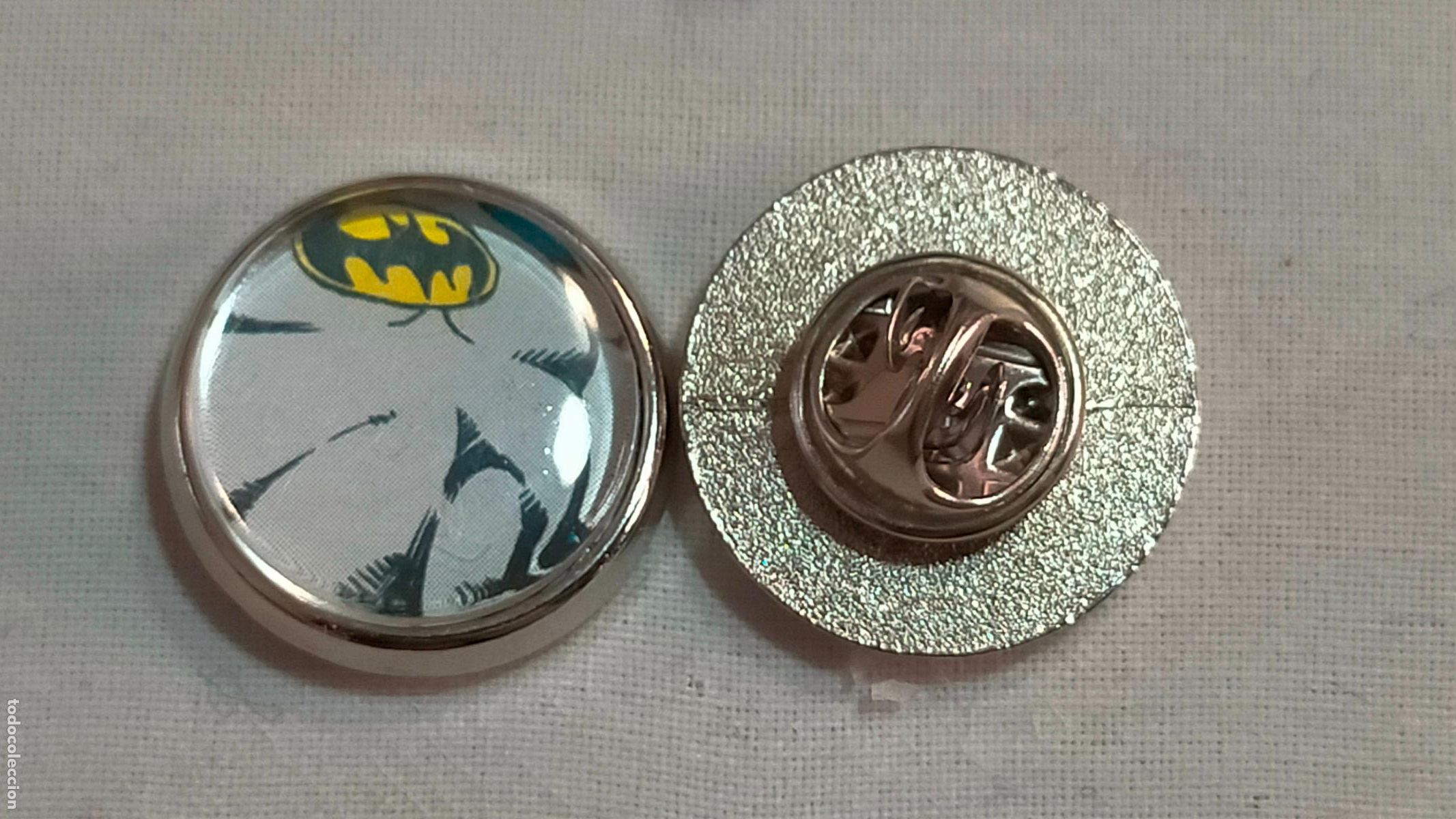 Pins de cole&ccedil;&atilde;o: PIN REDONDO METAL - malos y buenos de SUPER HEROES SUPERHEROES COMIC personaje ficci&oacute;n
