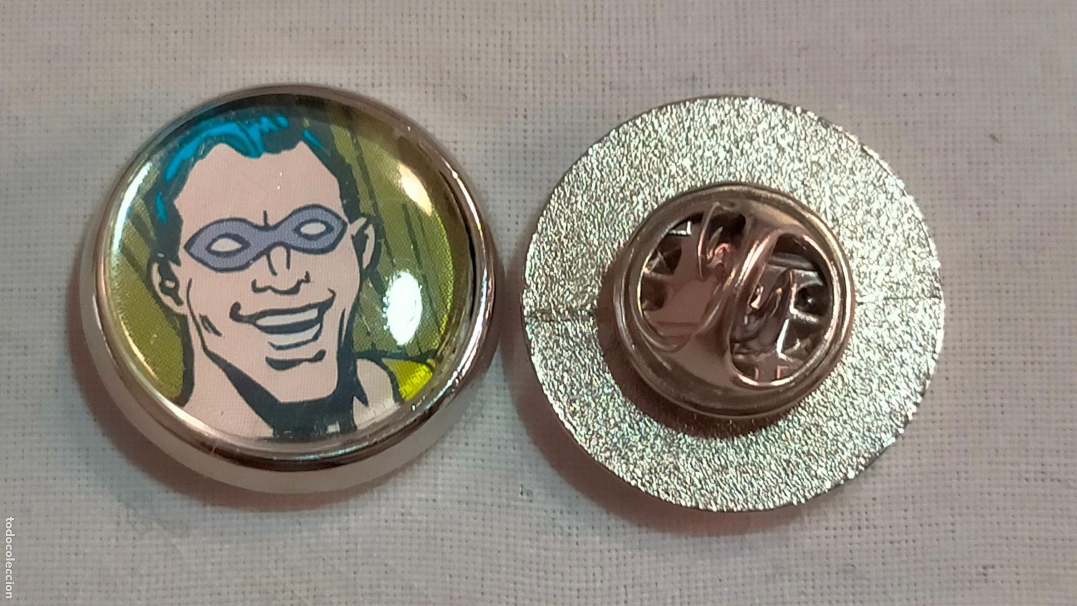 Pins de cole&ccedil;&atilde;o: PIN REDONDO METAL - malos y buenos de SUPER HEROES SUPERHEROES COMIC personaje ficci&oacute;n