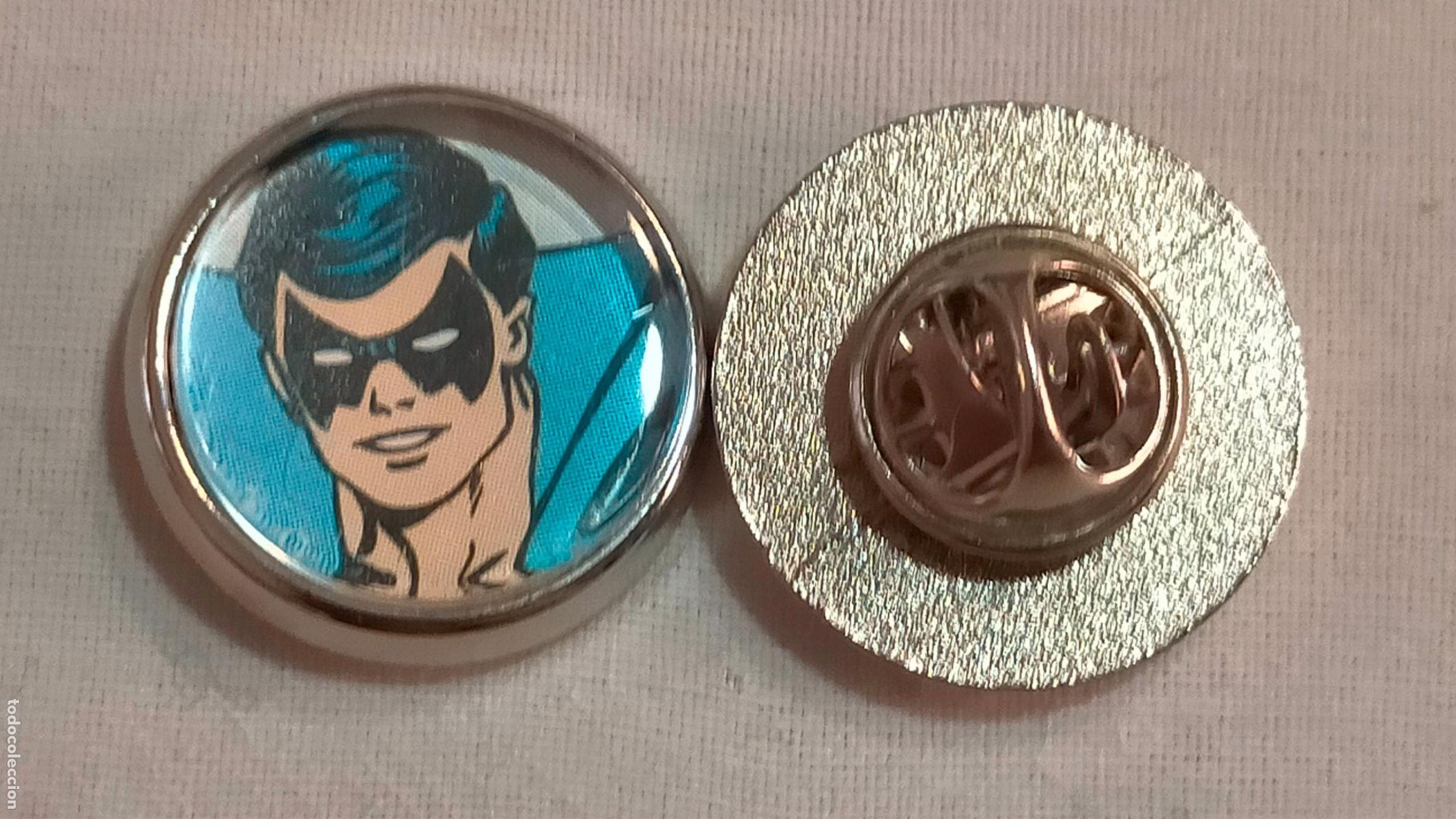 Pins de cole&ccedil;&atilde;o: PIN REDONDO METAL - malos y buenos de SUPER HEROES SUPERHEROES COMIC personaje ficci&oacute;n