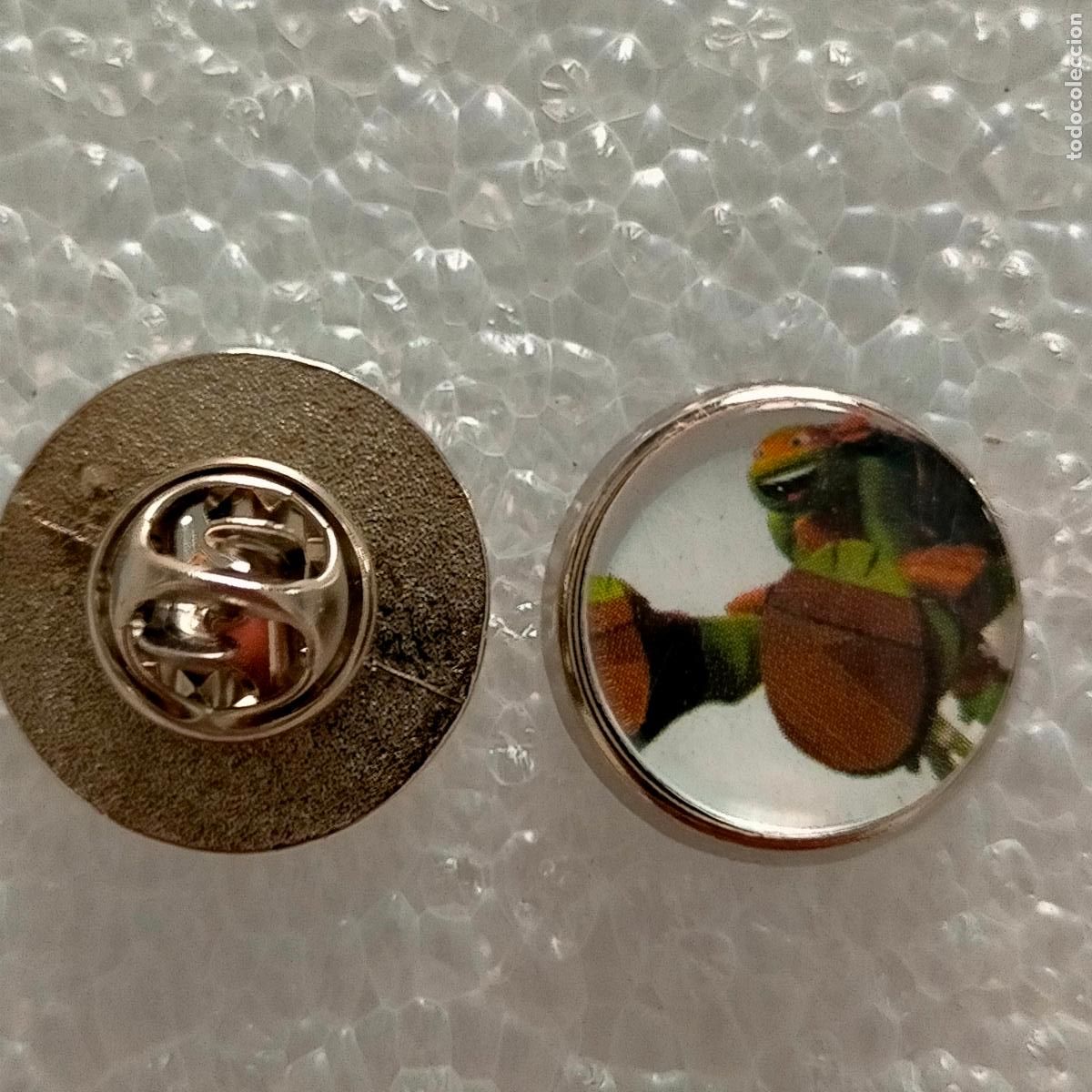 Sammlung von Pins: PIN REDONDO METAL - comic tebeos juegos juguetes tortugas ninja