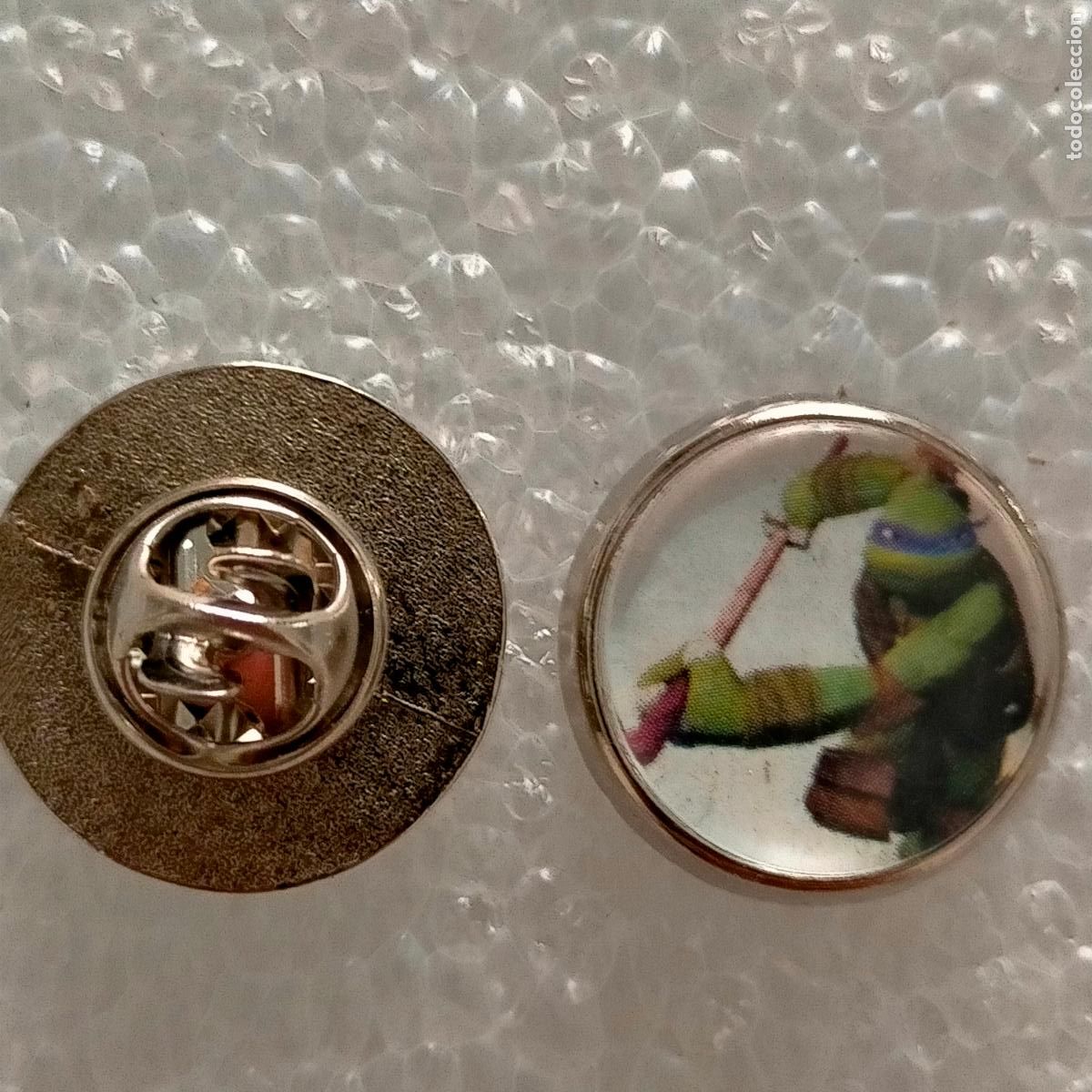 Pin's de collection: PIN REDONDO METAL - comic tebeos juegos juguetes tortugas ninja