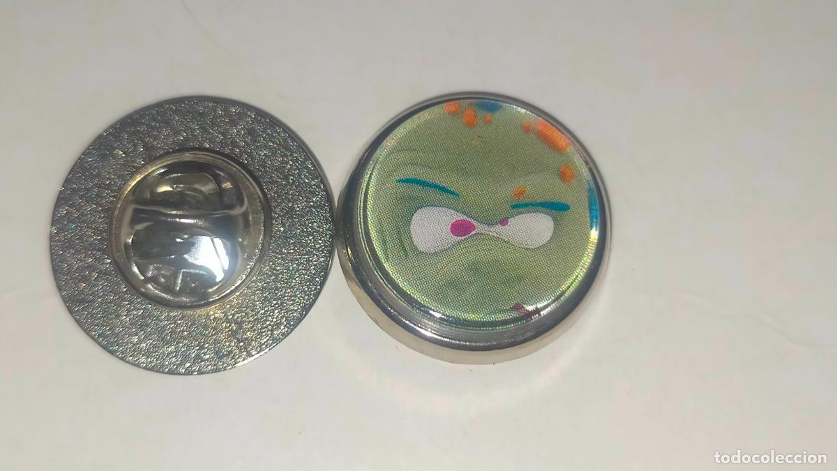 Pin's de collection: PIN REDONDO METAL - los pestuncios