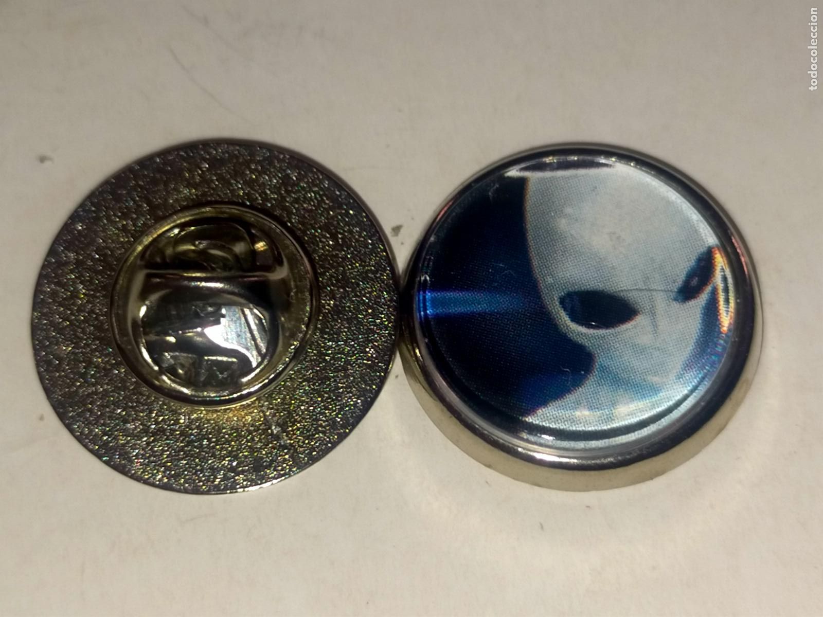 Pins de colecci&oacute;n: PIN REDONDO METAL - ufolog&iacute;a extraterrestre