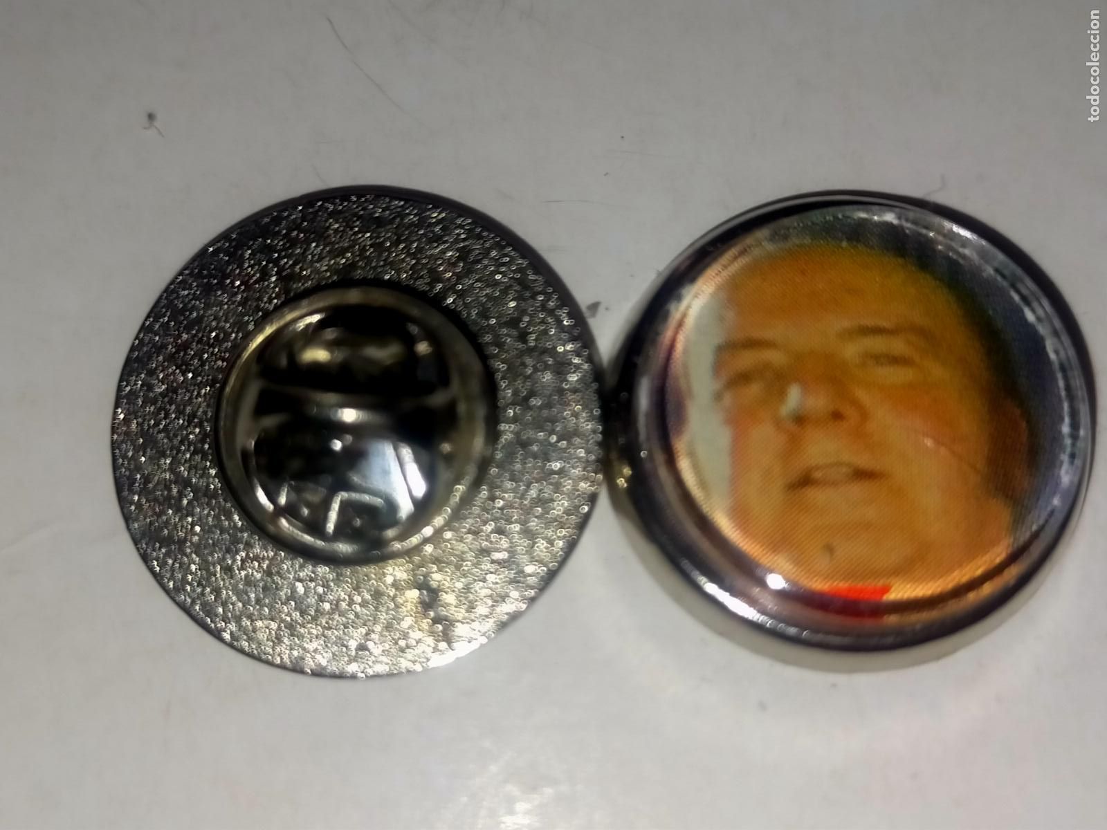 Pin's de collection: PIN REDONDO METAL - chiquito de la calzada
