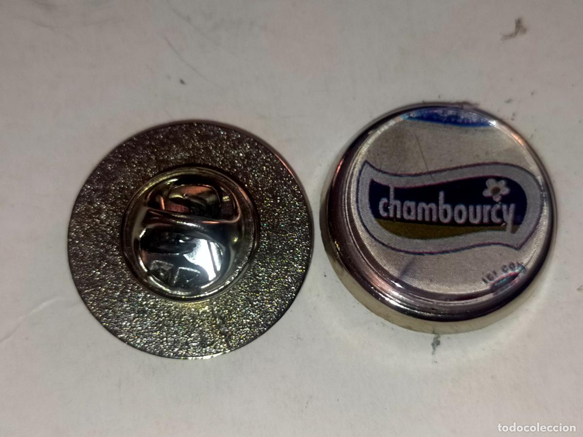 Collection pins: PIN REDONDO METAL - leche l&aacute;cteos yogures chambourcy