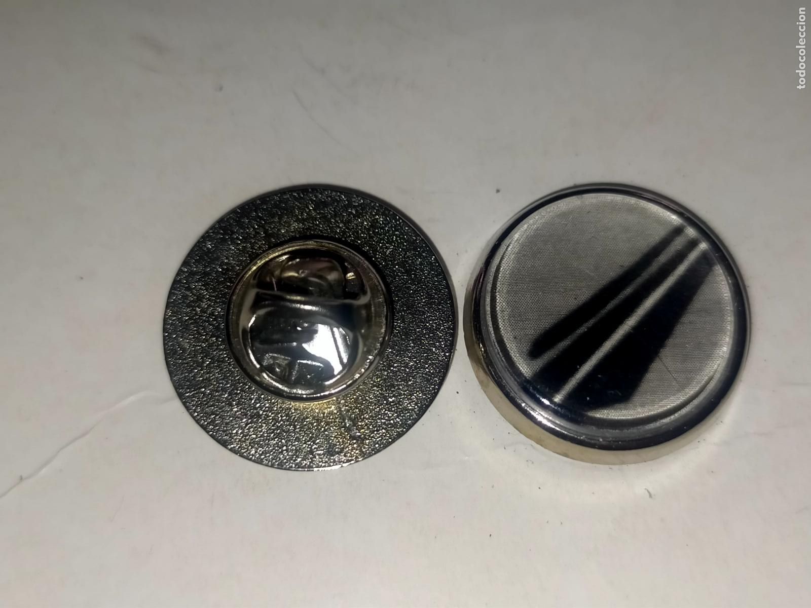 Collection pins: PIN REDONDO METAL - radio televisi&oacute;n canal Sur