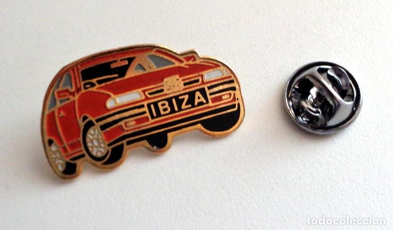 Pins de colecci&oacute;n: PIN - ANTIGUO - COCHE - SEAT IBIZA - AUTOMOVIL AUTOMOVILISMO