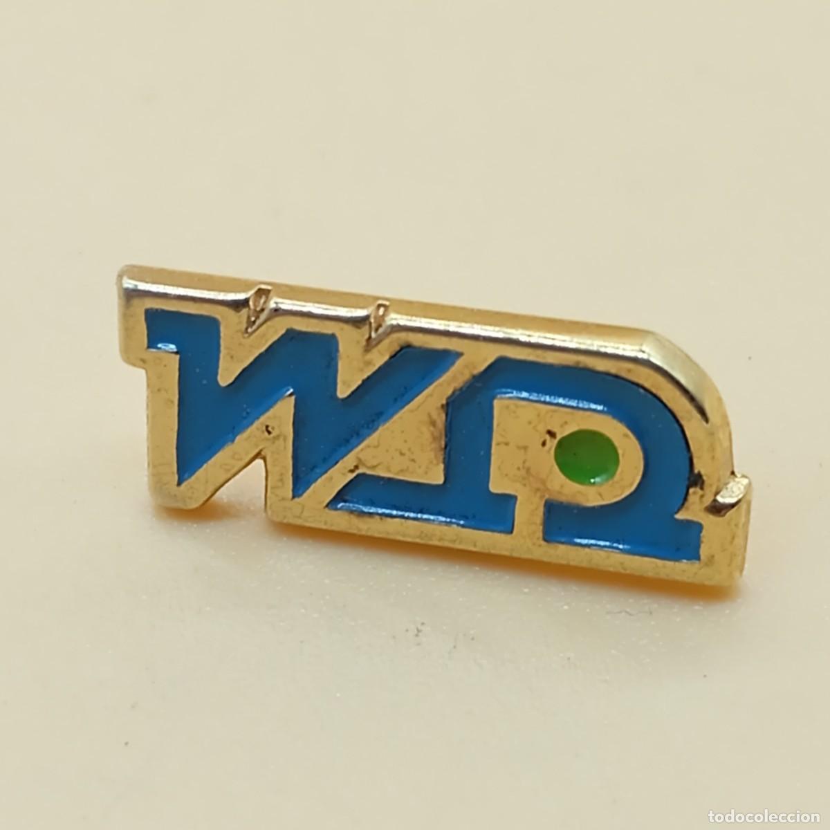 Pins e Spille di collezione: PIN PUBLICIDAD FONDO DORADO